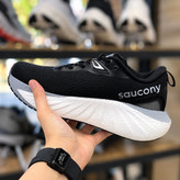 کتونی اسپرت مشکی برند saucony